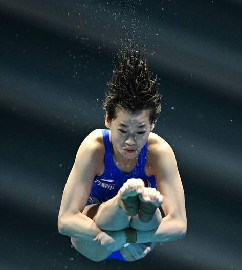 亚洲运动员飒爽英姿赢得头筹