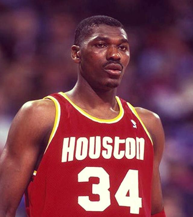 非洲篮球强队脱颖而出，杀入世界杯四强的简单介绍