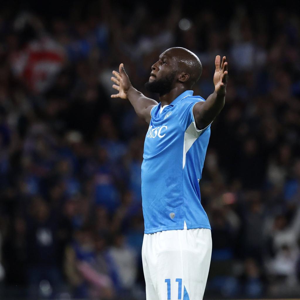 那不勒斯主场力克对手,取得胜利 那不勒斯主场力克对手,取得胜利