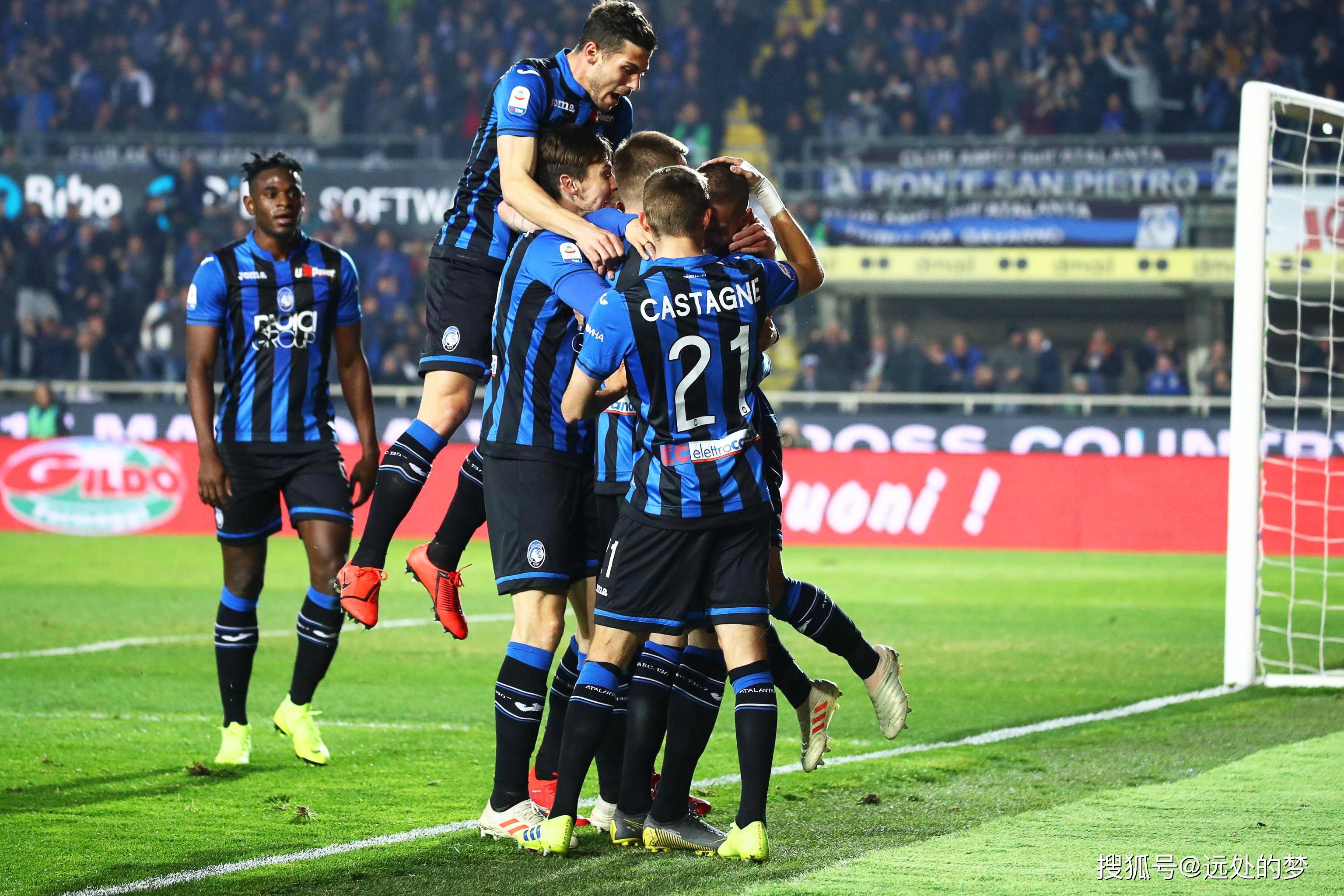 布鲁日客场击败拉科鲁尼亚,出线欧冠 布鲁日客场击败拉科鲁尼亚,出线欧冠