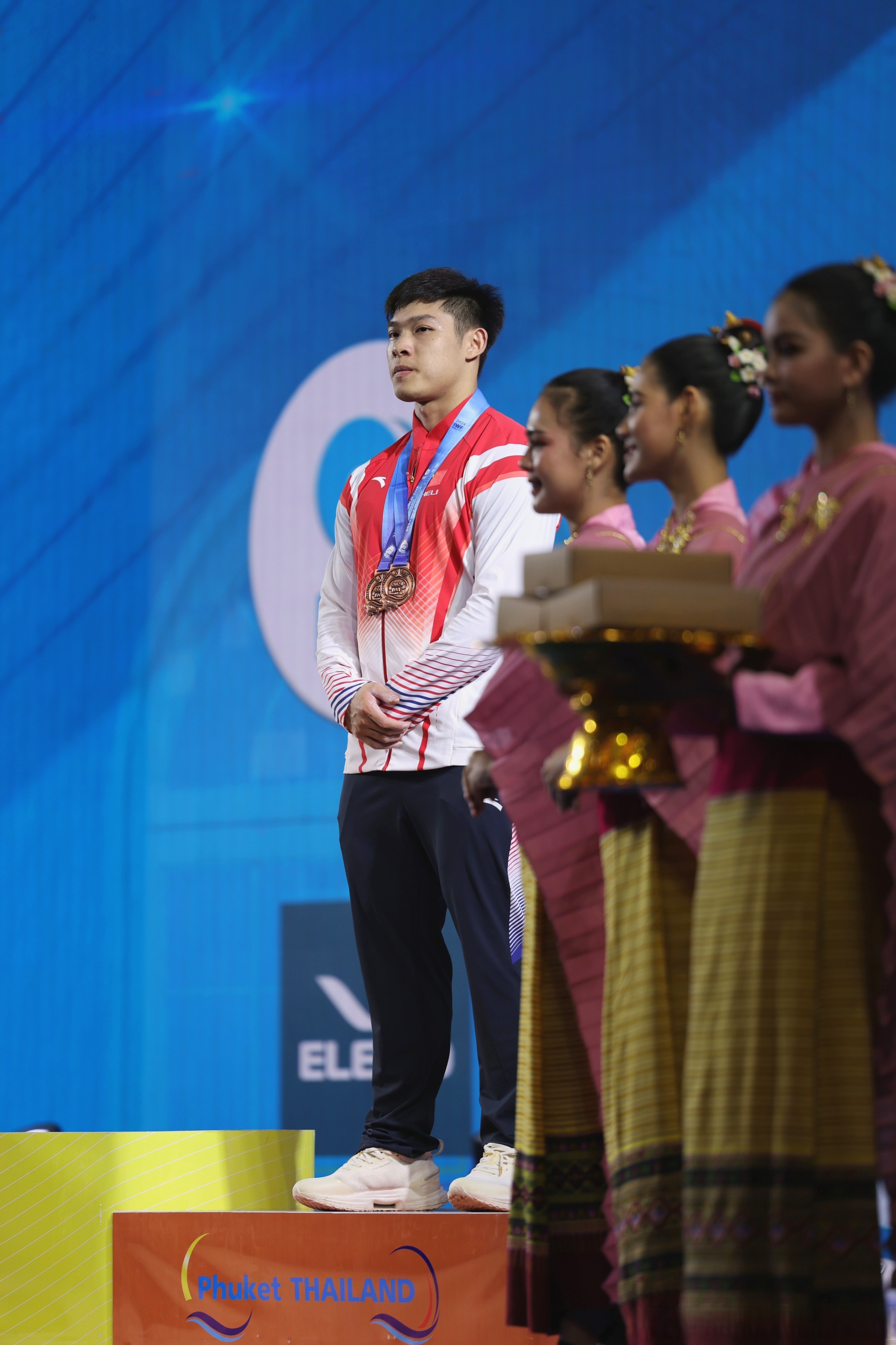 包含毛里塔尼亚选手夺得男子94公斤级举重银牌的词条 包含毛里塔尼亚选手夺得男子94公斤级举重银牌的词条