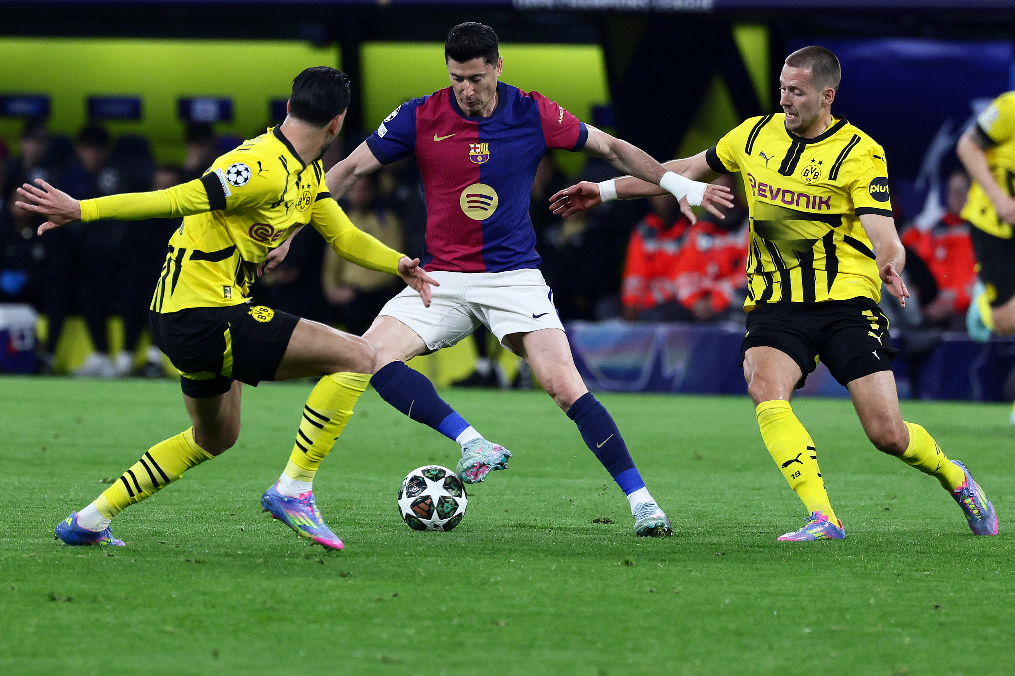 激情四射！欧洲足球盛宴迎来高潮的简单介绍