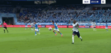 开云体育官网-包含根特取胜迈向反弹，保存保级希望的词条