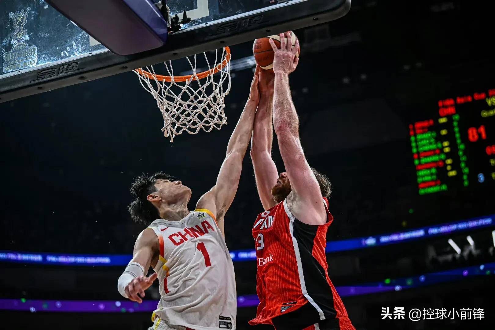 开云体育登录-篮球场上的精彩对抗成为热议话题