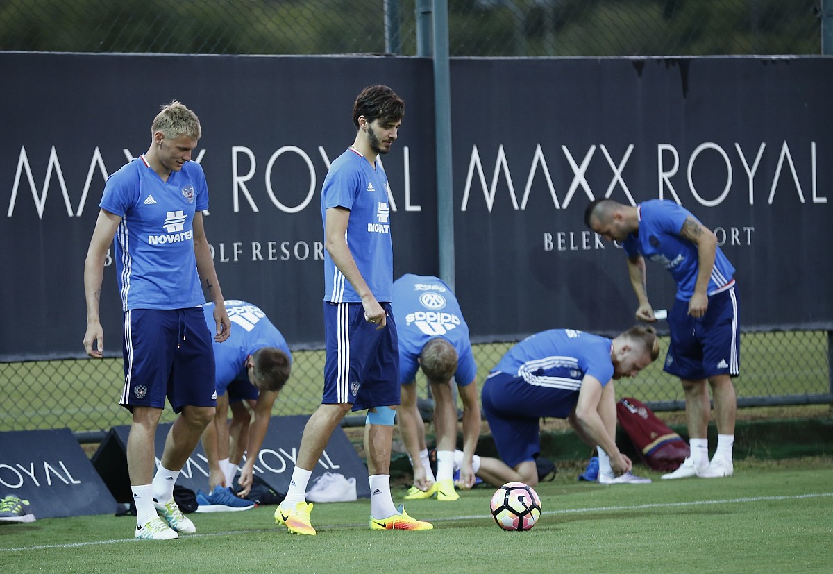 开云体育登录-切尔西防守铁桶般，助球队保持不败