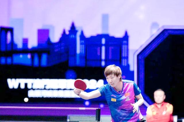 开云体育官网-参赛队伍实力颇强，展现出色表现