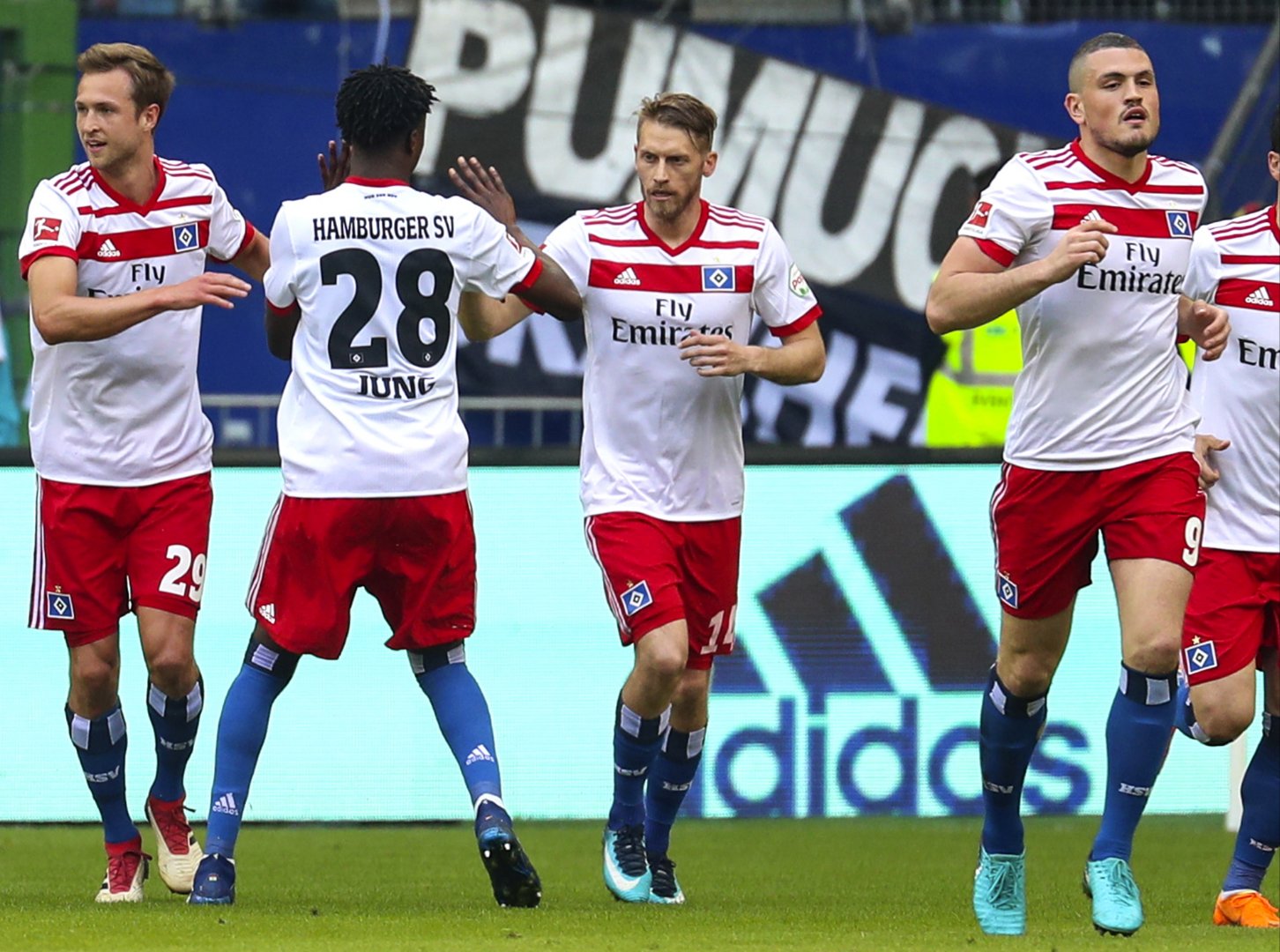 汉堡球队备战接下来的重要比赛 汉堡球队备战接下来的重要比赛