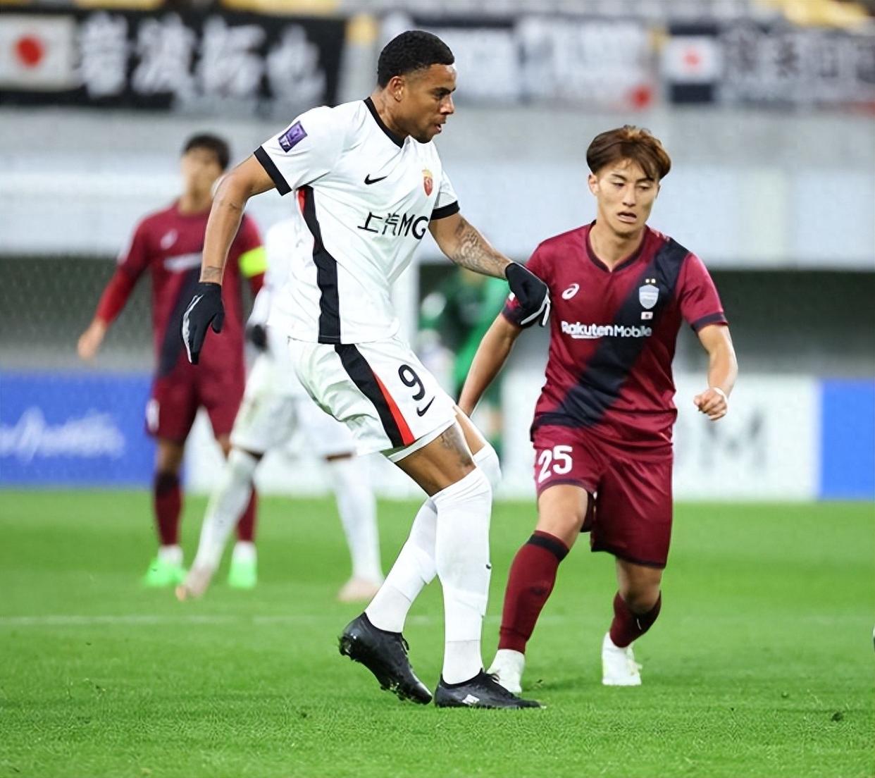 关于国内球队继续征战亚冠，卫冕之路波折重重的信息