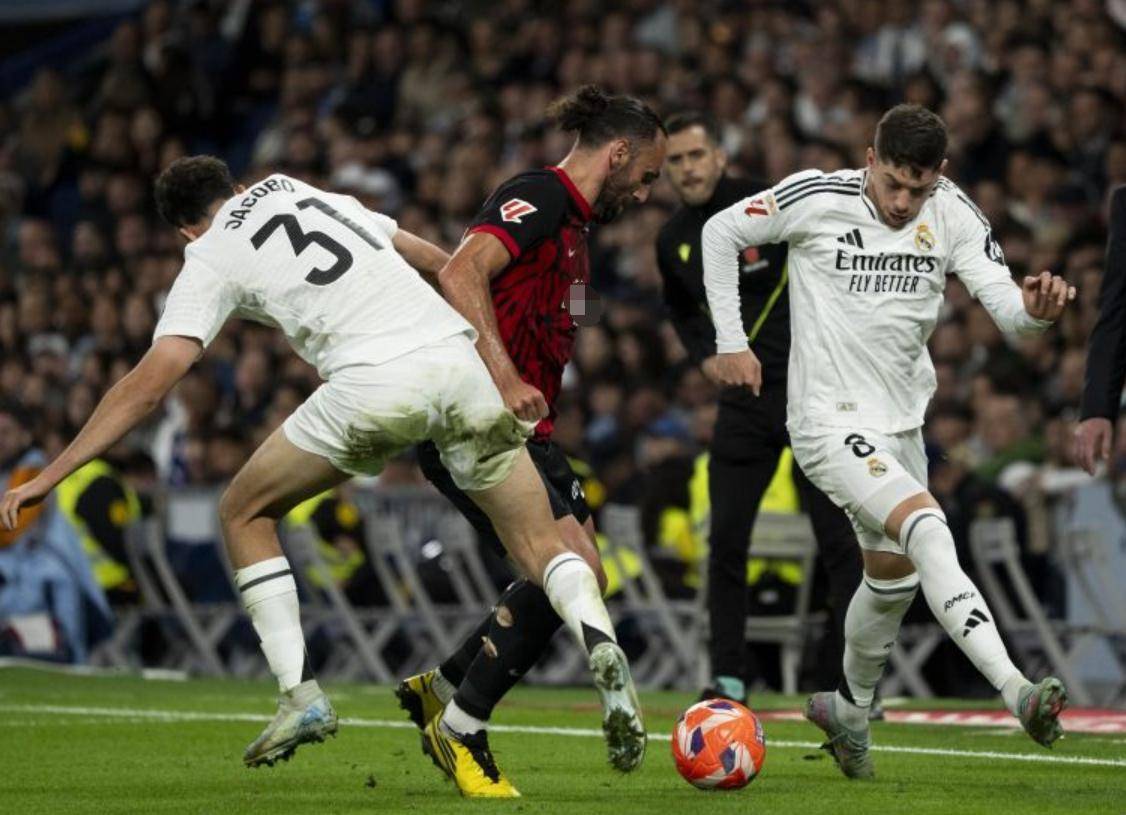 开云体育中国-包含皇马主场逆转，战胜对手保持优势的词条