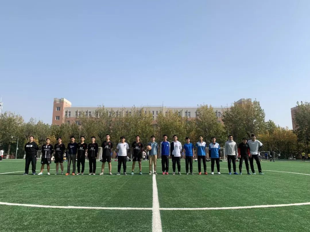 白俄罗斯运动员冲刺终获胜利领先的简单介绍