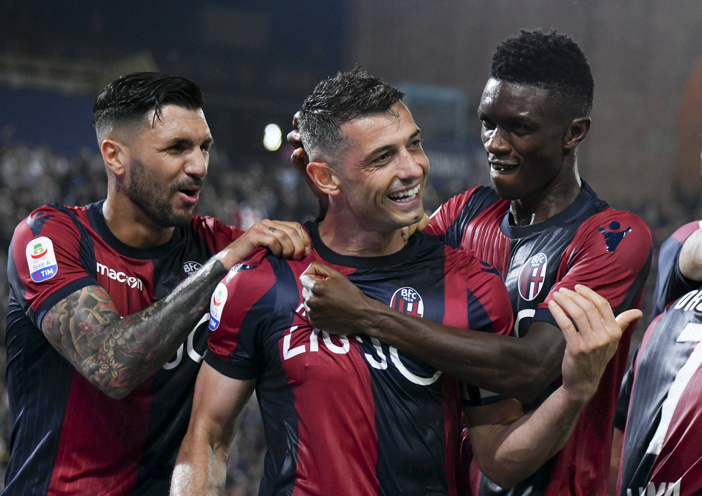 包含意大利足球联赛球队实力强劲,胜负悬念引人期待的词条 包含意大利足球联赛球队实力强劲,胜负悬念引人期待的词条