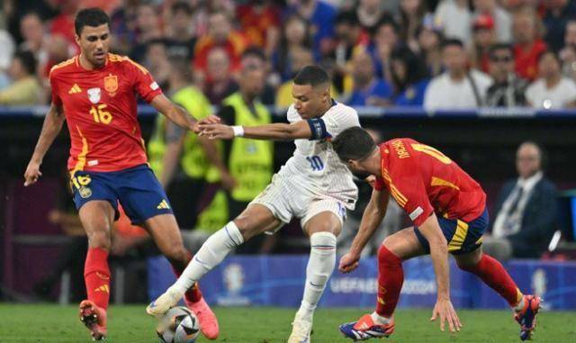 开云体育-冠军之战在欧国联赛季后赛中即将爆发