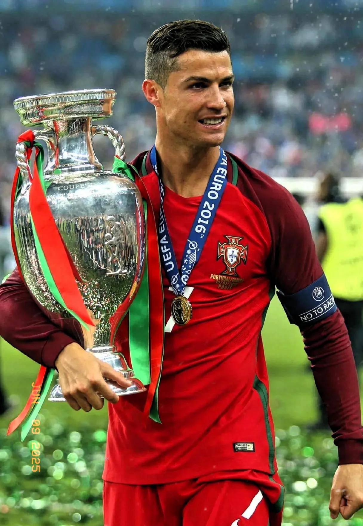 西班牙豪门豪取胜利，力争国际头衔