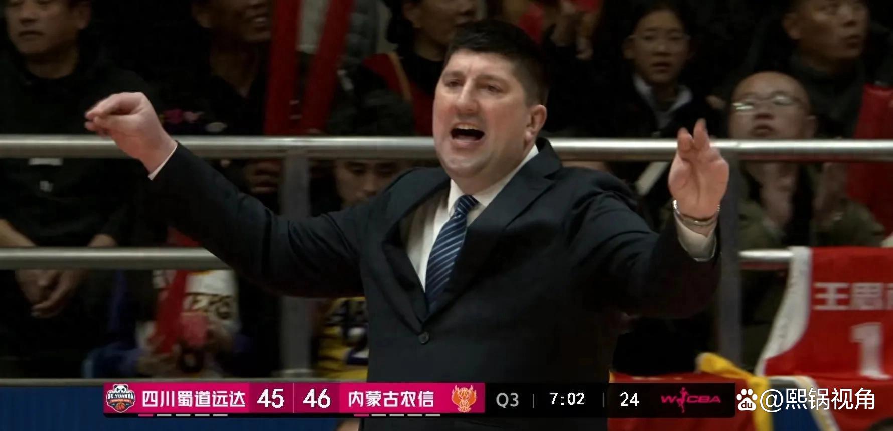 包含惊心动魄！球队斗志昂扬拼尽全力的词条