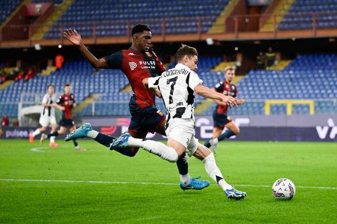 尤文巨星爆发冲突，俱乐部陷入风波